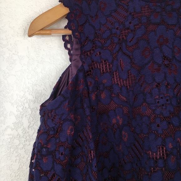 Alexis Siri Cold Shoulder Lace Blouse - Picture 5 of 10